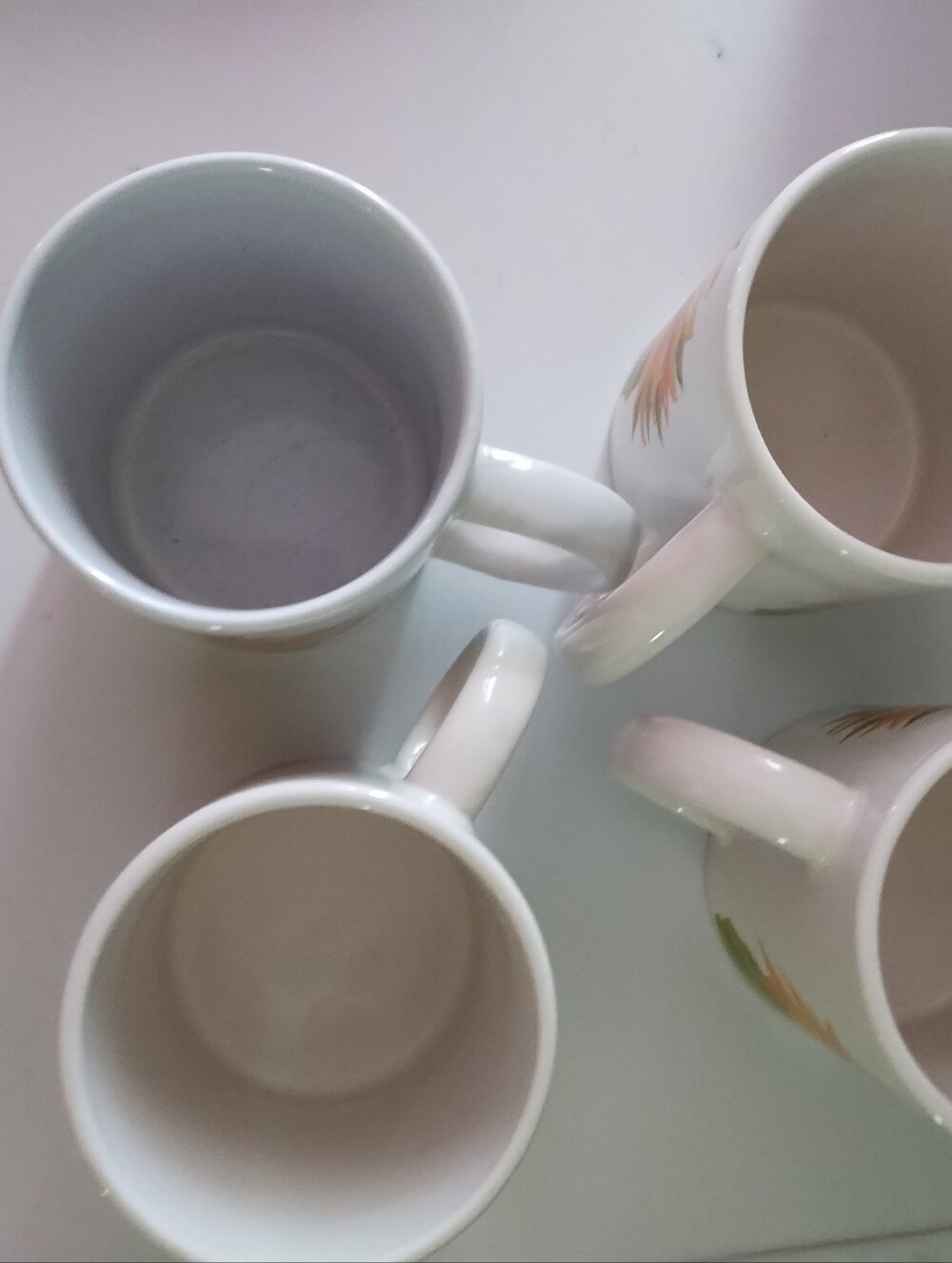 Royal Norfolk White Mug with Yellow Sunflower Set Of 4 - Picture 3 of 4